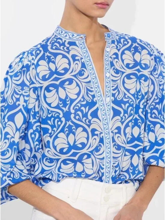 Alice + Olivia April Soiree True Blue Printed Cotton Blouse Large NWT $375 - Picture 4 of 12